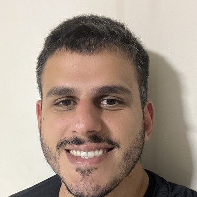 Hugo M. Alves sorrindo